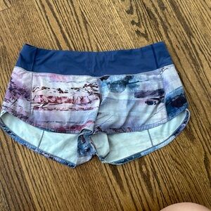 Lululemon speed up shorts 2.5 inches